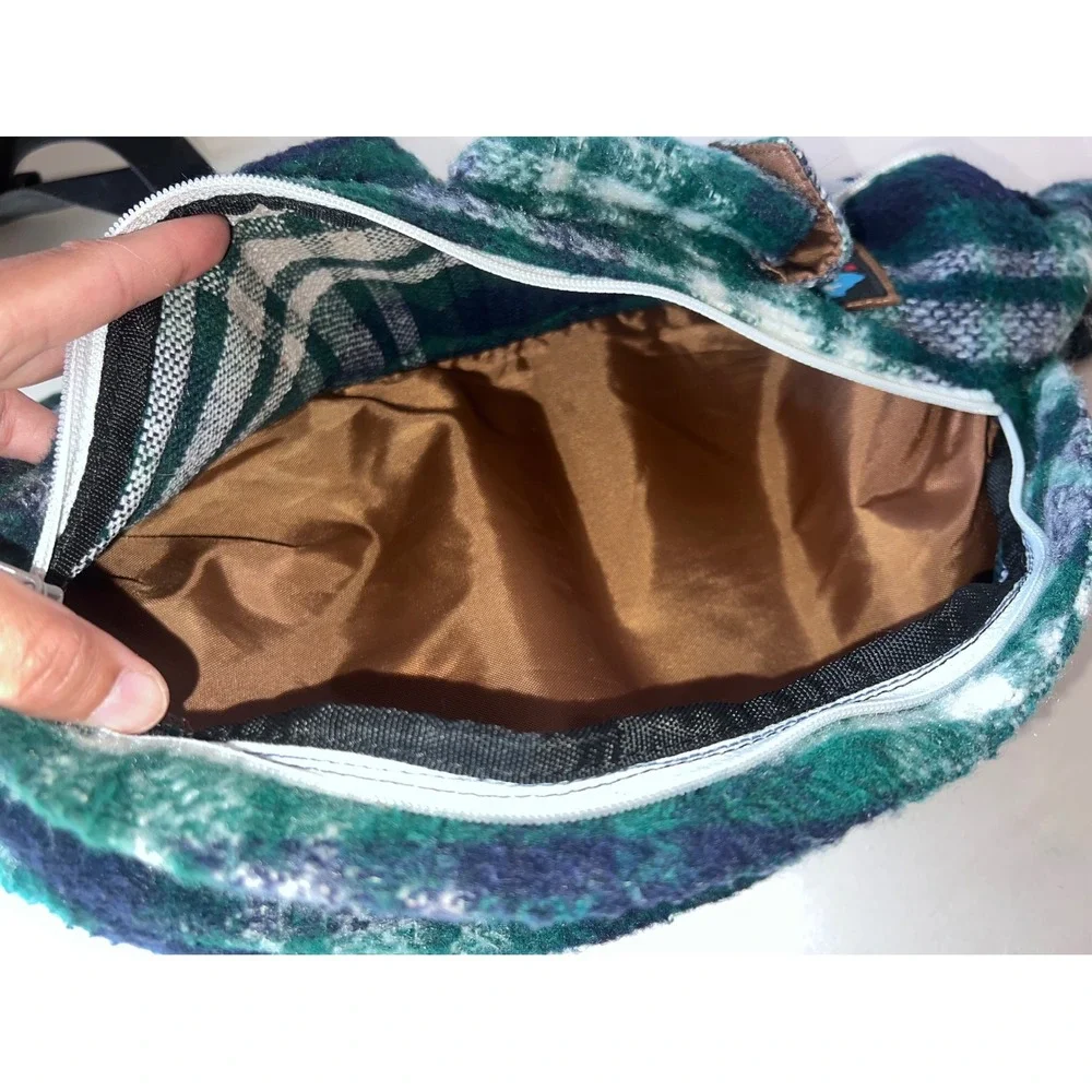 Kavu brand material